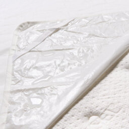 Beliani Microfibre Mattress Protector Freshguard Micro 180 X 200 Cm (Super King Size) - thumbnail 6