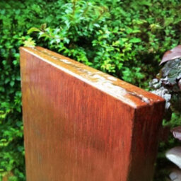 Primrose Vertical Corten Steel Water Wall With Colour Changing Leds H120Cm - thumbnail 3