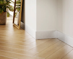Ilcom Stainless Steel Skirting Board Fc 80mm X 2700mm - Silver Brushed - thumbnail 3