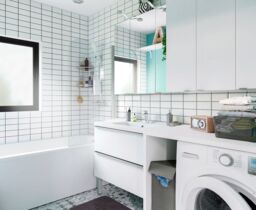 GoodHome Imandra Tall Matt Silver Mirror Effect Triple Bathroom Cabinet Mirrored (H)900mm (W)1000mm - thumbnail 4