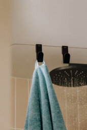 Cosmic Towel Hook, Robe Hook, Coat Hook, 2 Pieces, Chrome 5.5 Cm, No-Drill Over-Screen Mounting, Architect S+ Collection - thumbnail 4