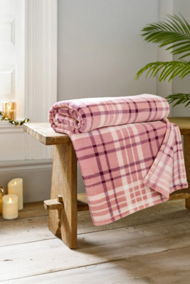 Deyongs Snuggle Check Throw  240Gsm Coral Fleece Printed - image 1