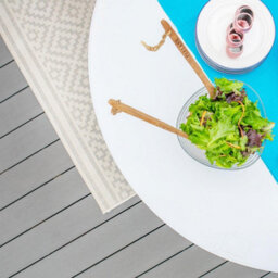 Harbour Housewares Folding Trestle Table - 120Cm - White - Round Portable Space Saving Heavy Duty Table Indoor & Outdoor - thumbnail 6
