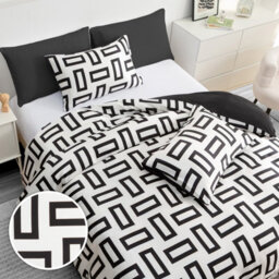Pamposh Double Duvet Cover Set Premium Satin Silk Reversible Duvet Cover Luxurious Hotel Quality Bedding Set With Zipper Closure - thumbnail 3
