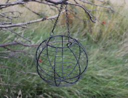Redwood Leisure Redwood Ball Steel Nut Bird Feeder - Grey - thumbnail 5