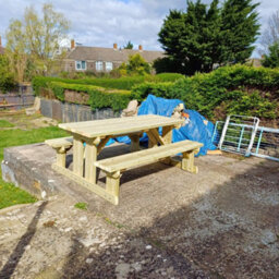 MG Timber Products Premium Walk-In Style Picnic Table - Pub Bench - Excellent Quality Wooden Picnic Bench - 5Ft - thumbnail 4