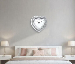 Biznest Heart-Shaped Crystal Mirrored Wall Mounted Clock Silver Crushed Diamond Glass Roman Numeral Display Home Office Decor 30Cm - thumbnail 3