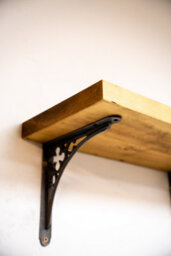 Off The Grain Wooden Wall Shelf,  Rugger Brown Rustic Shelf With Brackets ,70Cm (L) - thumbnail 4
