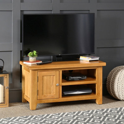 The Furniture Market Cheshire Oak Small Tv Unit Up To 45 Tv Size - image 1