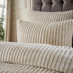 Paoletti Alpine Striped Faux Fur Duvet Cover Set, King, Beige - thumbnail 3