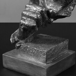 Living And Home Silence Is Golden Statue Thinker Sculpture Keep Silent Men Figurine Creative Office Decor Face Sculpture Silver - thumbnail 5