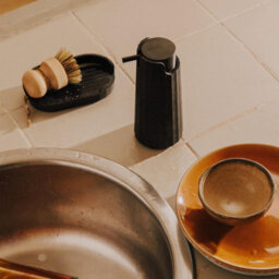 Cosmic Soap Dispenser, 200Ml Capacity, White, Recycled Materials, Award-Winning Design, Avenir Collection - thumbnail 7