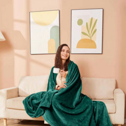 Ameha Fleece Plain Blanket, Lightweight & Reversible Throw For Travel, Bed & Sofa Blanket, Emerald Super King 230X270Cm - thumbnail 2