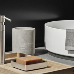 Blomus Fraga Sandalwood Myrrh Scented Candle M - Micro Chip - thumbnail 3