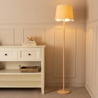 Valuelights Triston Natural Light Wood Stem Floor Lamp With Scallop White Trim Tapered Shade - image 1