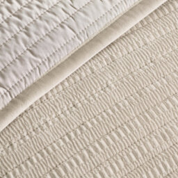 Catherine Lansfield Velvet Pinsonic Quilted 220X220Cm Bedspread Natural - thumbnail 2