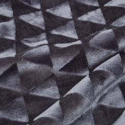 Homescapes Dark Grey Geometric Triangle Velvet Throw, 160 X 200Cm - thumbnail 4