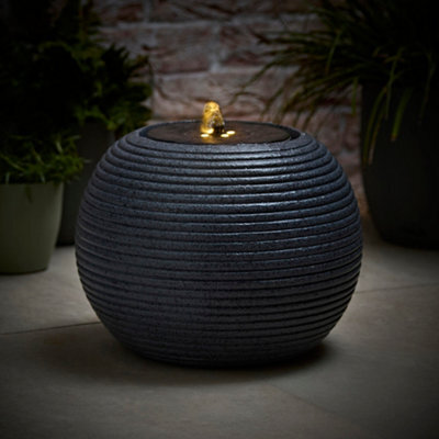 Valuelights Round Ribbed Solar Powered Outdoor Cascading Water Fountain Feature Garden Light - image 1