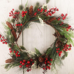 Festive Fix Christmas Holly Berries 300 Pack Red Artificial Berry Picks For Wreaths Garlands Trees And Holiday Craft Decorations - thumbnail 3