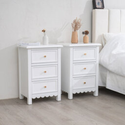 Melody Maison Pair Of Scalloped 3 Drawer Bedside Tables - Staunton White Range - thumbnail 3