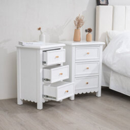 Melody Maison Pair Of Scalloped 3 Drawer Bedside Tables - Staunton White Range - thumbnail 5