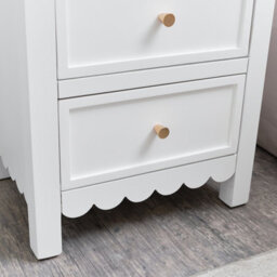 Melody Maison Pair Of Scalloped 3 Drawer Bedside Tables - Staunton White Range - thumbnail 6