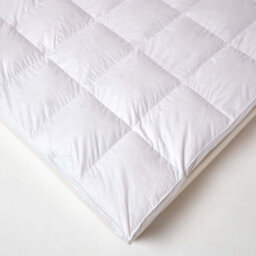 Homescapes Goose Feather Mattress Topper Double Bed, 7Cm Thick, Breathable, 100% Cotton Cover, Hypoallergenic, Elasticated Straps - thumbnail 3
