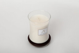 Aroma Naturals Candle 320G Vanilla Coconut Shea Butter Wax 50H Burn Time - thumbnail 4