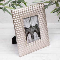 Annibells Silver Embossed Geometric Freestanding Photo Frame 5X7 - thumbnail 1