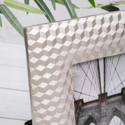 Annibells Silver Embossed Geometric Freestanding Photo Frame 5X7 - thumbnail 2