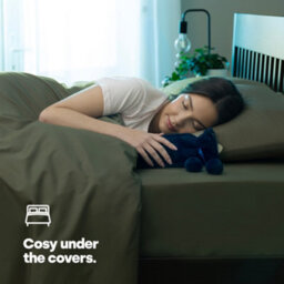Livivo Wrap-Around Long Hot Water Bottle - Navy Plush - thumbnail 4