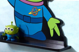 Disney Toy Story Alien Small Wall Shelf, Multicoloured, 48.5Cm W X 8Cm D X 44.5Cm H - thumbnail 8