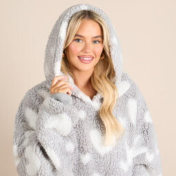 Ohs Heart Hoodie Blanket Extra Long Soft Oversized Wearable Throw - Grey - thumbnail 4