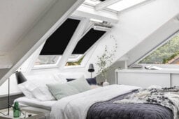 Classic Roof Blinds For Fakro / Optilight  Roof Windows, Blackout Blind, Window Code - Black (134/140) - thumbnail 7