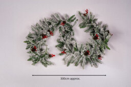 9Ft Artificial Snow Dusted Garland With Pinecones And Berries - thumbnail 8