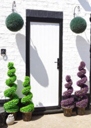 90Cm Green Large Leaf Spiral With Decorative Planter - thumbnail 4