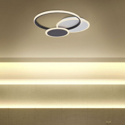 Beliani Luxo Ceiling Lamp White Round Aluminium With Acrylic Diffuser And Integrated Led, 53Cm - image 1
