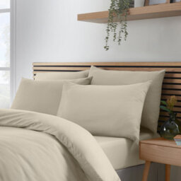 Catherine Lansfield So Soft Non-Iron Standard Pack Of 4 Pillowcases Natural