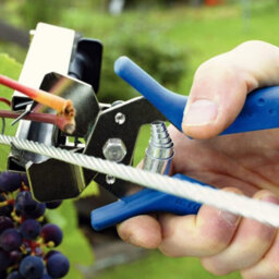 Rapid C50 Steel Hog Rings 4200 Pcs For Home Garden Securing Branches & Vine Shoots For Lig150 Vine Pliers - thumbnail 4