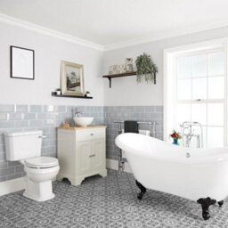 Homestylestore Antique White Double Ended Slipper Bath And Feet, 645mm Vanity Unit And Close Coupled Toilet - thumbnail 1