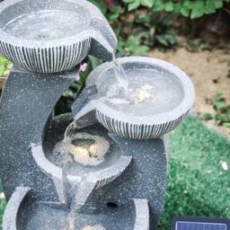 Living And Home 4 Tier Rockery Waterfall Decoration Solar Powered Outdoor Water Feature Fountain With Led Lights 47Cm (H) - thumbnail 4