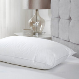 Julian Charles Home Luxury Feels Like Down Hotel Pillow (Firm) - thumbnail 1