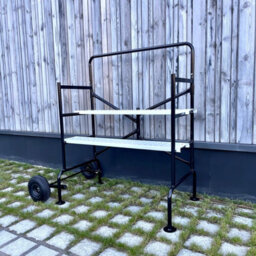Sweeek - 2-Level Shelf Scaffolding With Wheels Rolling And Folding Scaffolding Black 140X78X135 Cm - thumbnail 3