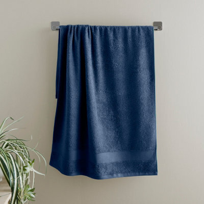 Catherine Lansfield Anti-Bacterial Cotton 90X140Cm Bath Sheet Navy Blue - image 1