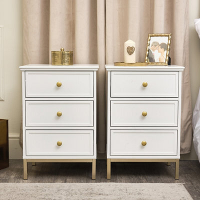 Melody Maison Pair Of White Three Drawer Bedside Tables - Aisby White Range - image 1