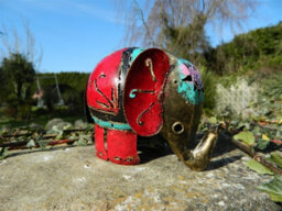 Metal Standing Red Elephant Tea Light Candle Holder - thumbnail 2