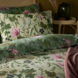 Furn. Mystic Berry Floral Reversible Duvet Cover Set, Green, Double - thumbnail 2