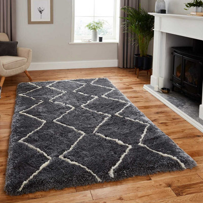 Grey/cream Shaggy Handmade Luxurious Modern Geometric Rug For Living Room And Bedroom-120Cm X 170Cm - image 1