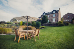 Churnet Valley Garden Furniture Ltd Valley 4 Seater Square 4Xc - Timber - L190 X W190 X H95 Cm - Garden Furniture - Minimal Assembly Required - thumbnail 4