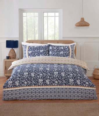 Rapport Home Eleanor Floral Polyester Reversible Duvet Cover Set With Pillowcase Double Size - image 1